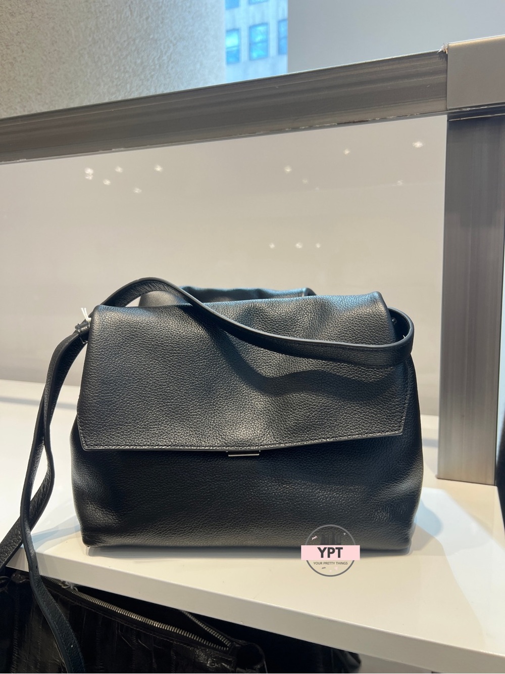 COS TRULLO CROSSBODY FLAP BAG - LEATHER